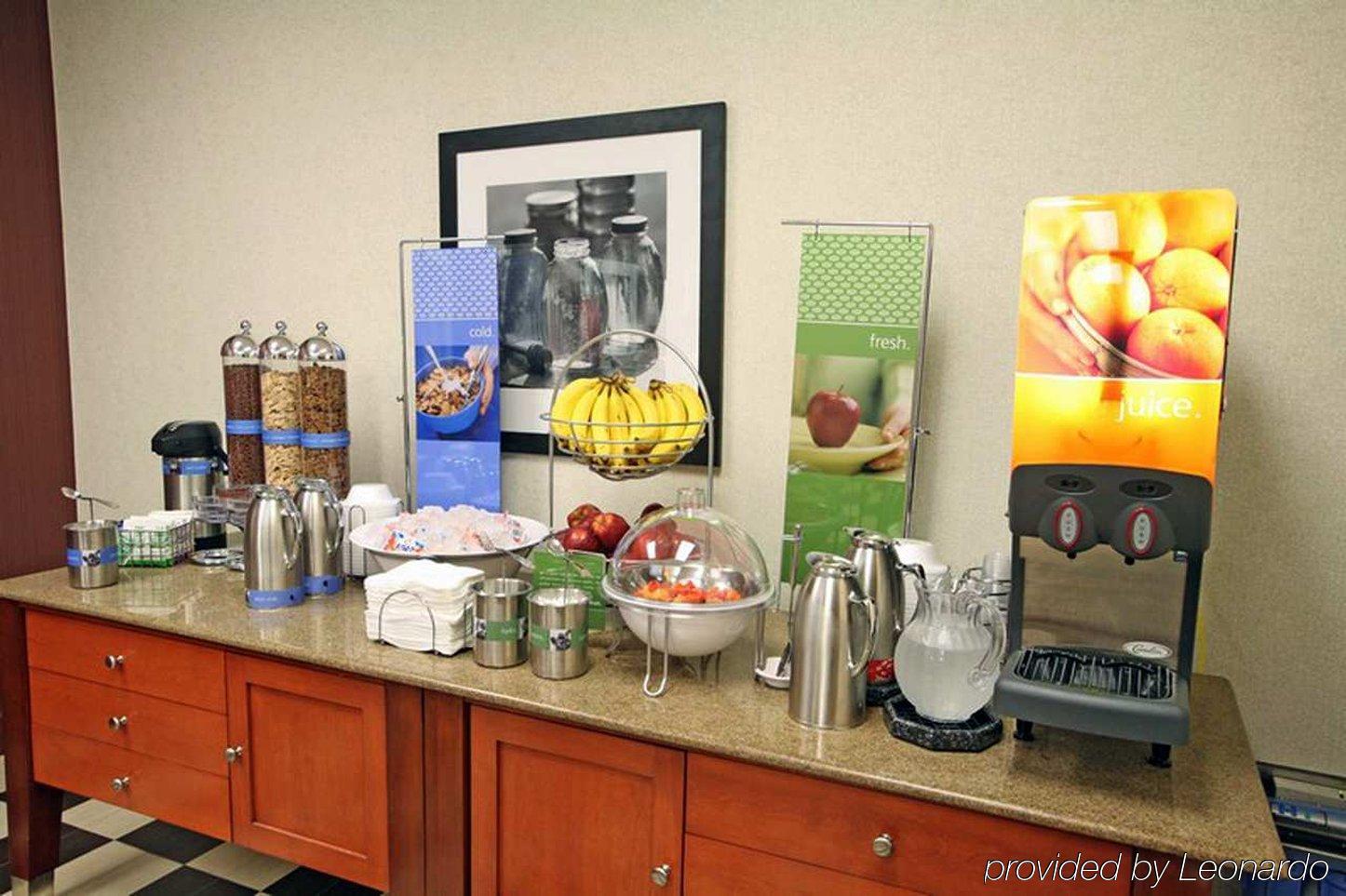 Hampton By Hilton Reynosa Zona Industrial Hotel Restoran foto